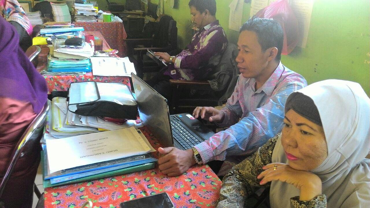 Dewan Guru Buat Komik Pembelajaran