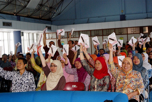 IGI JAKARTA MERIAHNYA LITERASI 1000 GURU MENULIS ONLINE