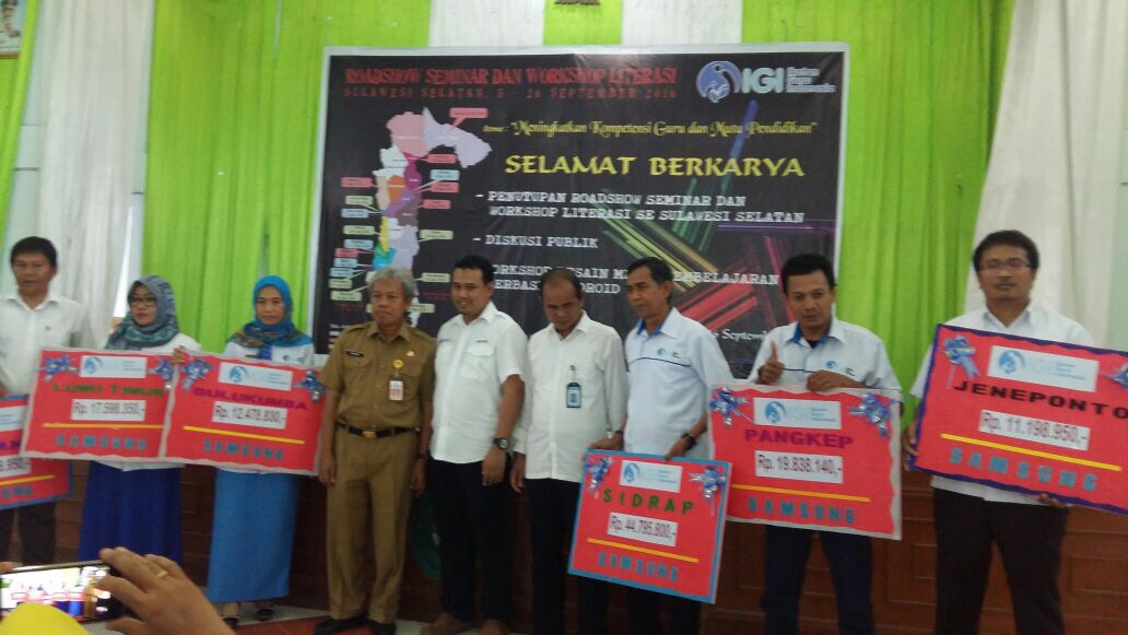 4230 GURU TERLIBAT, LEBIH DARI Rp.150 JUTA DARI SAMSUNG, 16 KABUPATEN/KOTA DI DORONG MENGEMBANGKAN LITERASI PRODUKTIF BERBASIS IT
