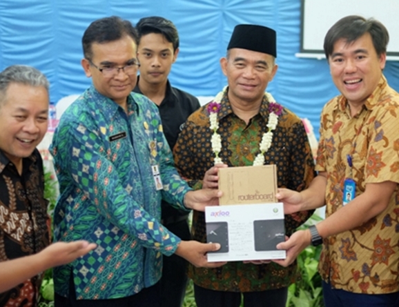 Mendikbud Rombak Kurikulum SMK