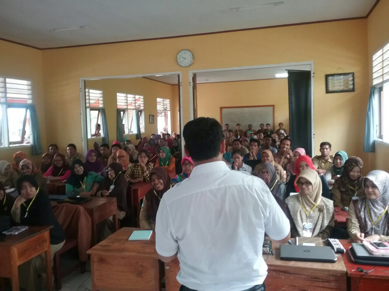 IGI MAMUJU TENGAH TERPAKSA MENOLAK PESERTA WORKSHOP