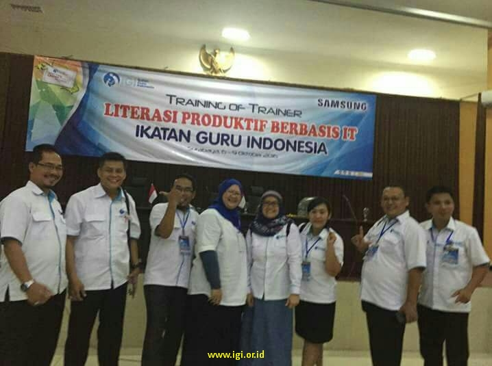 ToT LITERASI PRODUKTIF BERBASIS IT