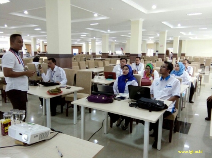 TRAINER OF TAINERS (TOT) LITERASI PRODUKTIF IKATAN GURU INDONESIA (IGI)