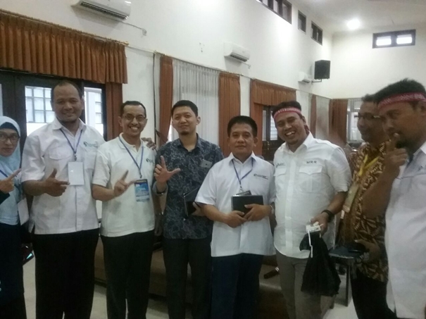 TAB SAMSUNG A8 DUKUNG LITERASI BERBASIS IT