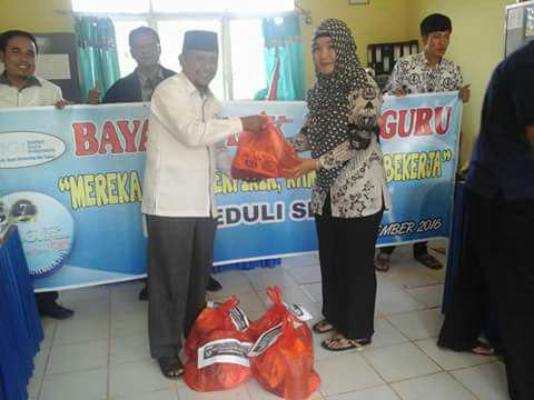 IGI OKU TIMUR BAYAR BALIK JASA GURU