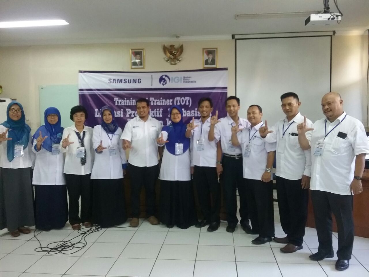 SECANGKIR KOPI HANGAT PEMBANGKIT SEMANGAT TOT DKI JAKARTA