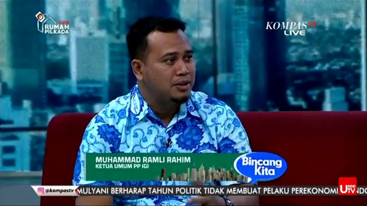 MENOKOHKAN DIRI ATAU MELAHIRKAN BANYAK TOKOH?