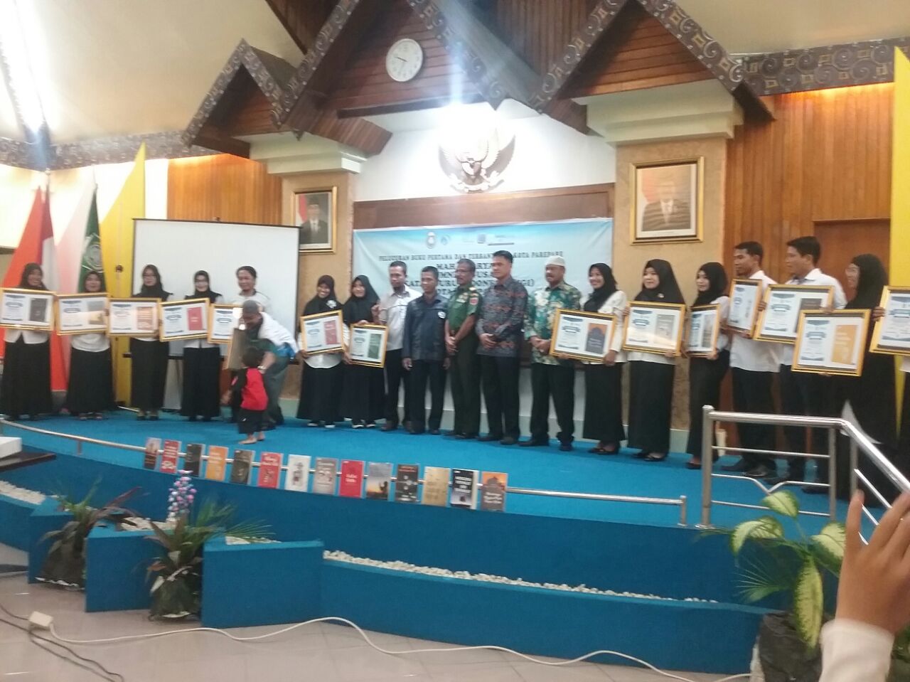Peluncuran 15 Buku Guru Sagusaku IGI