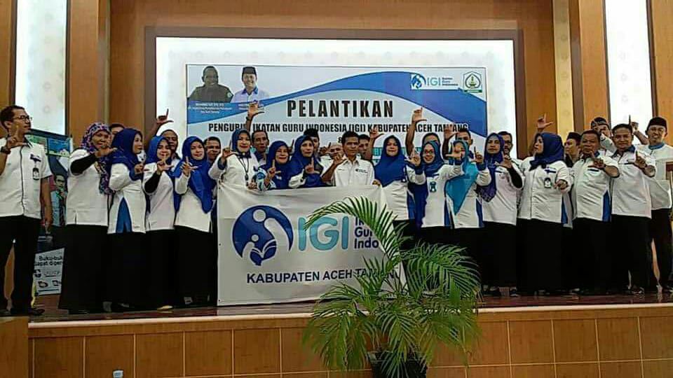 GELIAT SAGUSAKU-IGI DI ATAM