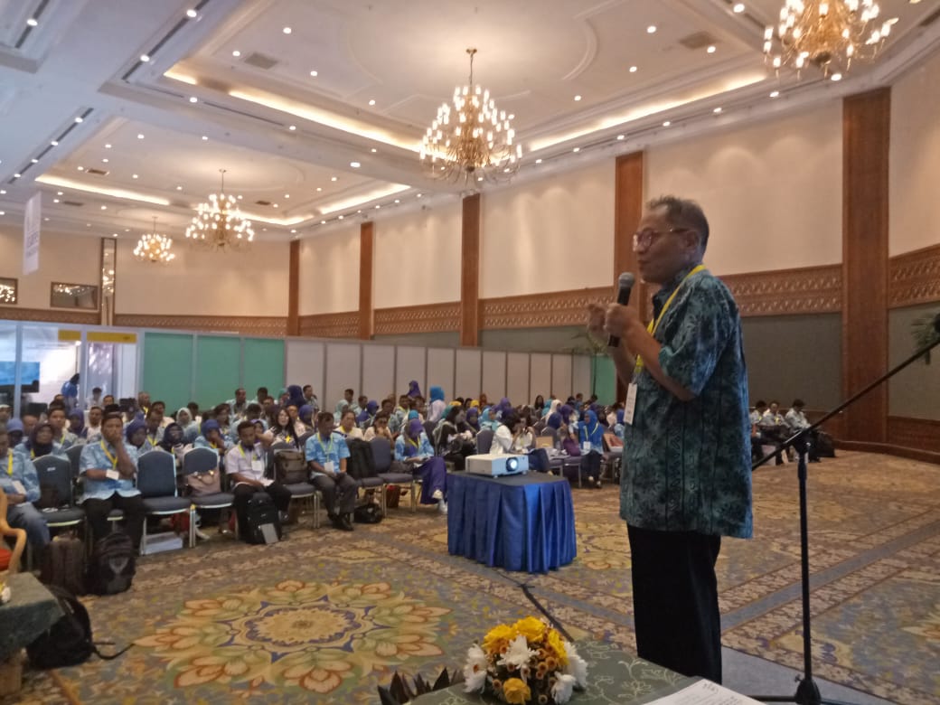 Sejarah IGI, Catatan Ringan Ahmad Rizali Di Wall Facebook