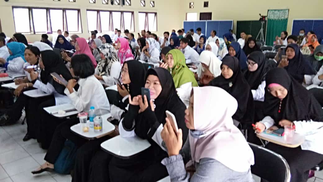 IGI TANBU ADAKAN WORKSHOP MENEMU BALING DAN PENULISAN KTI, PESERTA MEMBLUDAK