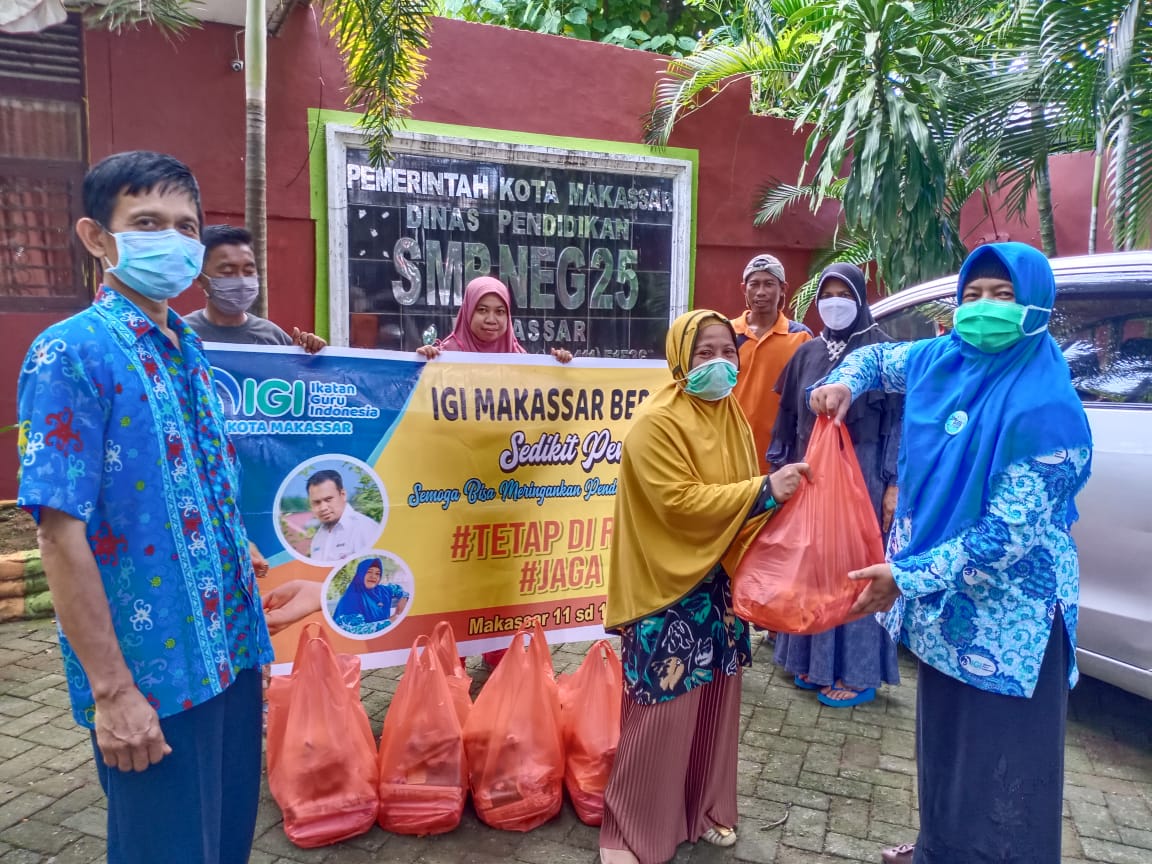 IGI Makasar Bagikan Paket Sembako Pada Guru-Guru Terdampak Pandemi Covid-19