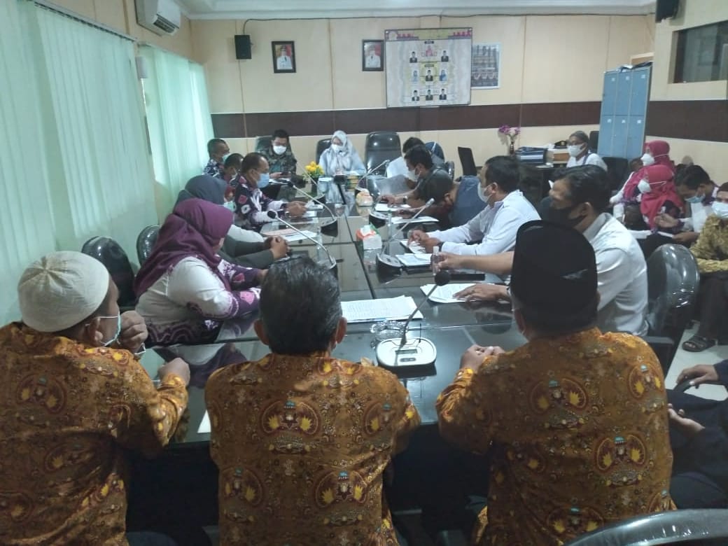 GURU NON PNS SEKOLAH NEGERI CEMAS â€œDI CERAIâ€