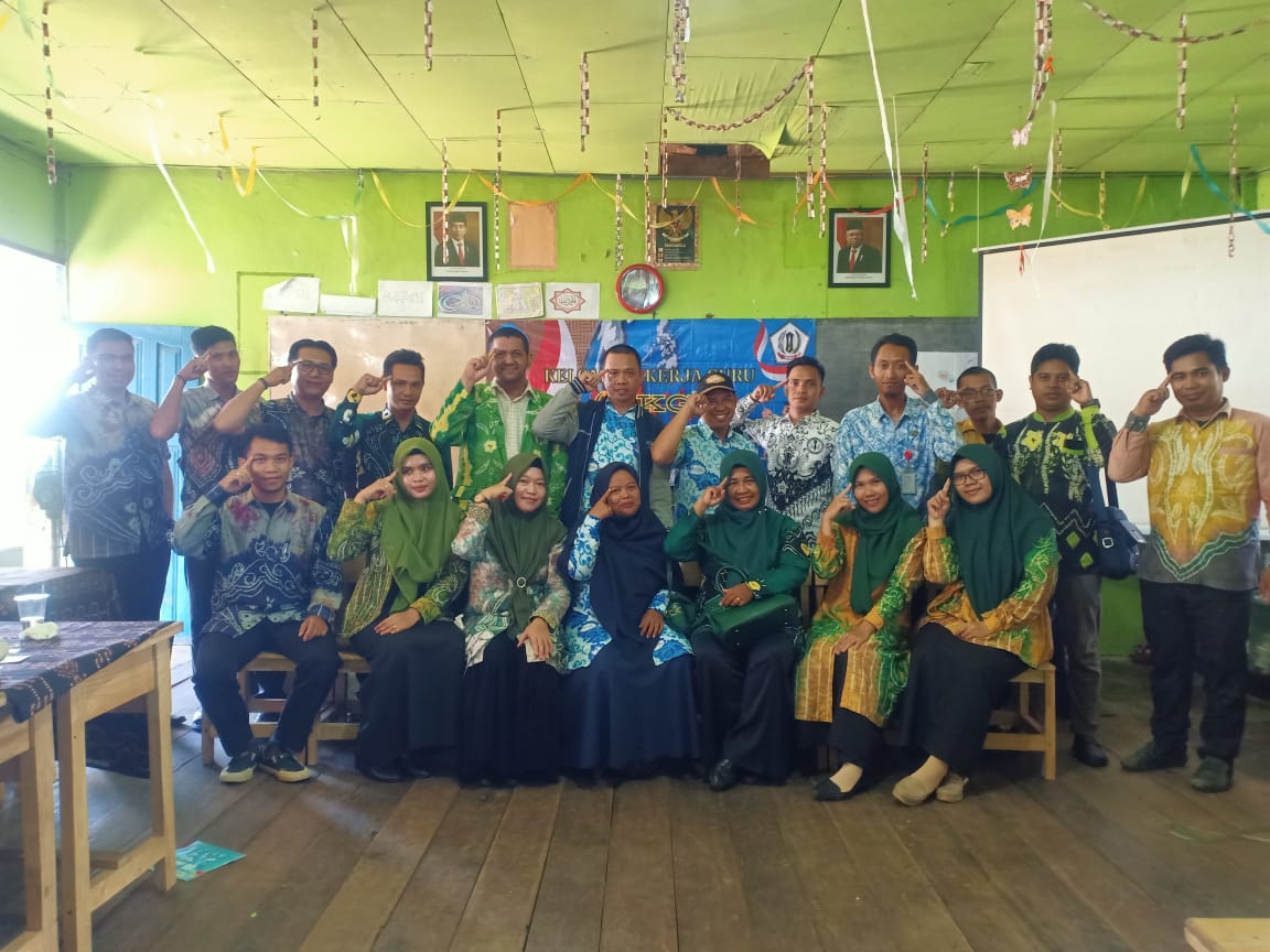 GERNASTASTAKA KKG KECAMATAN TABUKAN BERSAMA PENGURUS IGI DAERAH KABUPATEN BARITO KUALA BERAKHIR RIUH