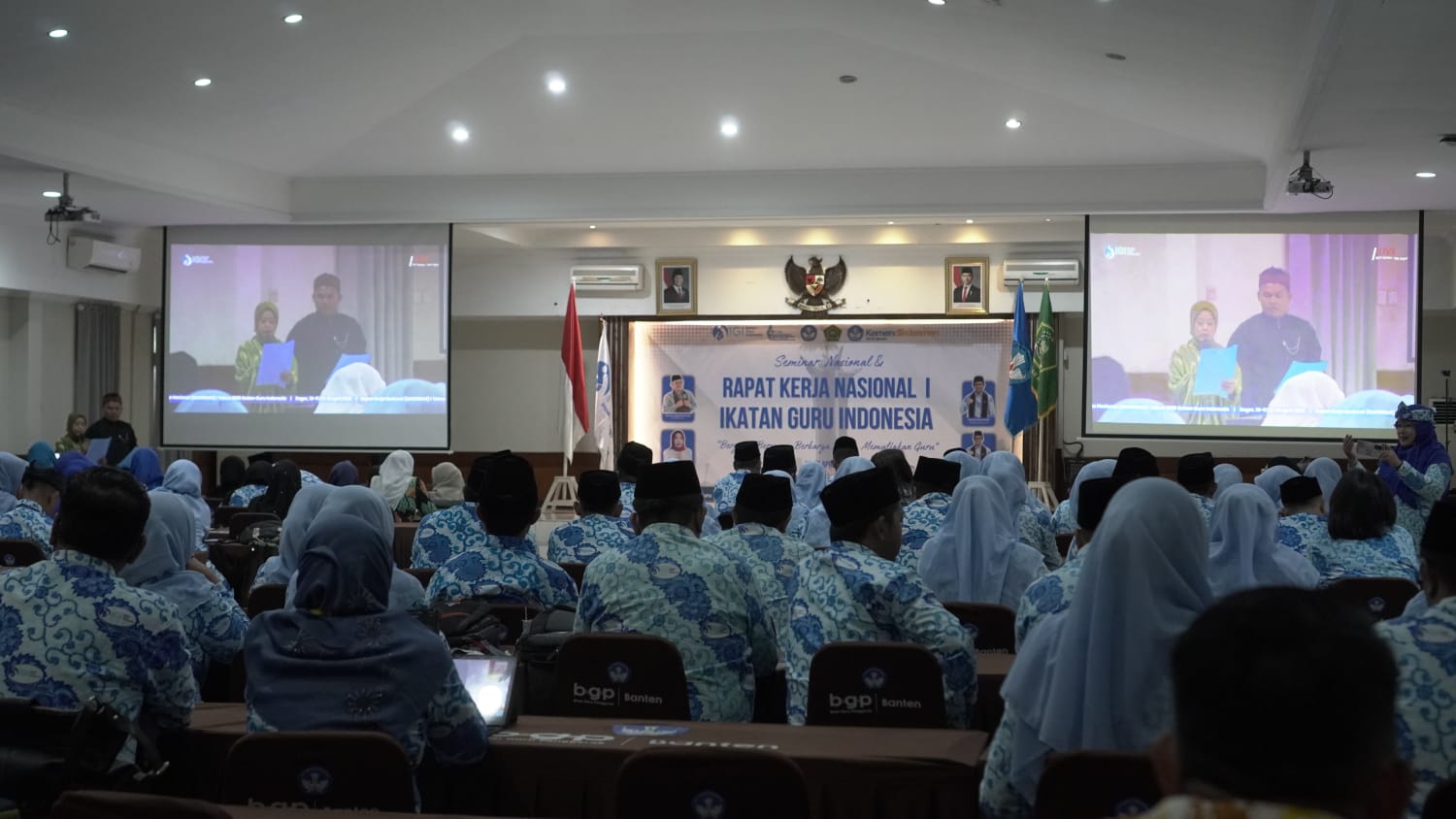 Gubernur Dedi Mulyadi: “Memuliakan Guru Adalah Memuliakan Masa Depan Bangsa” KDM Titip Tiga Harapan Besar di Rakernas I IGI 2026
