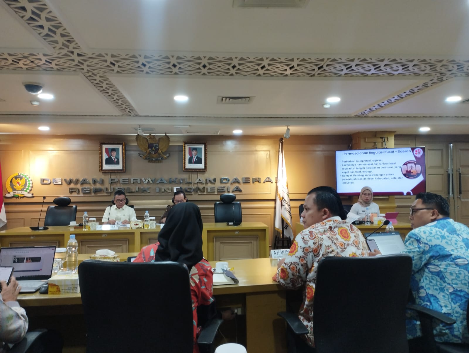 Guru Bukan Belum Sejahtera, Tapi Dimiskinkan