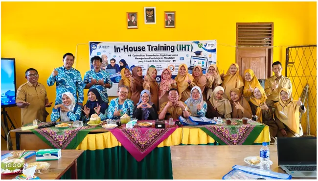 Guru SMAN 2 Pulau Rimau Belajar Membuat LKPD Interaktif Berbasis AI dalam IHT Bersama IGI Banyuasin